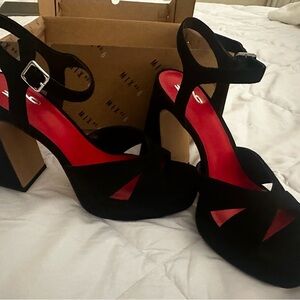 Mix No. 6 Black and Red Heels